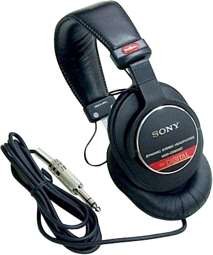 Sony MDR-CD900ST closed-back studio monitor headphones